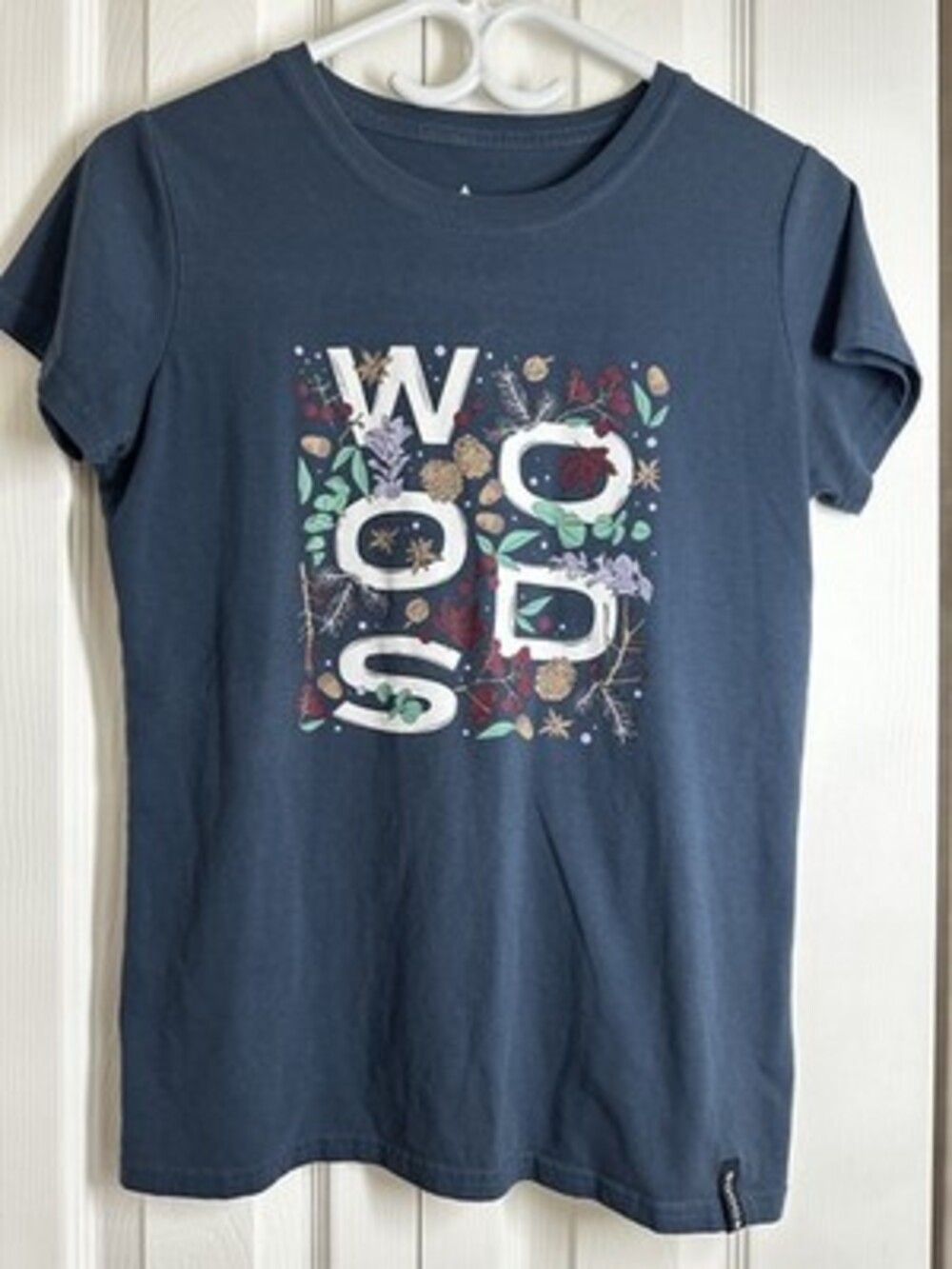 Woods Women's Graphic T-Shirt - Blue Nature Print Size small